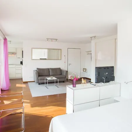 Freiburg-design-apartment 2 *